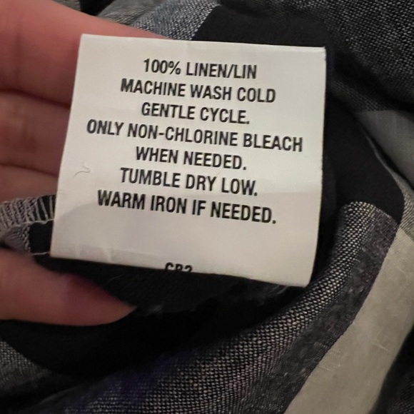 CB2 buffalo plaid Linen checked full/queen duvet cover - Picture 4 of 5